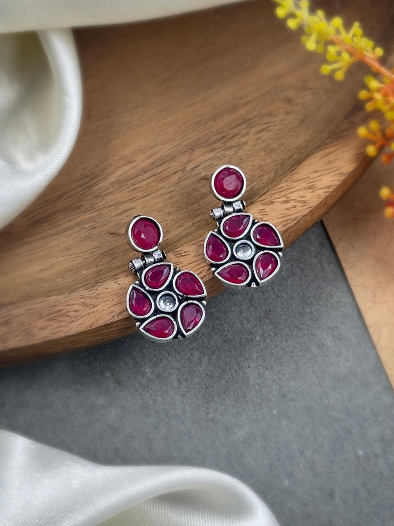 Kirti Small Stone Earrings