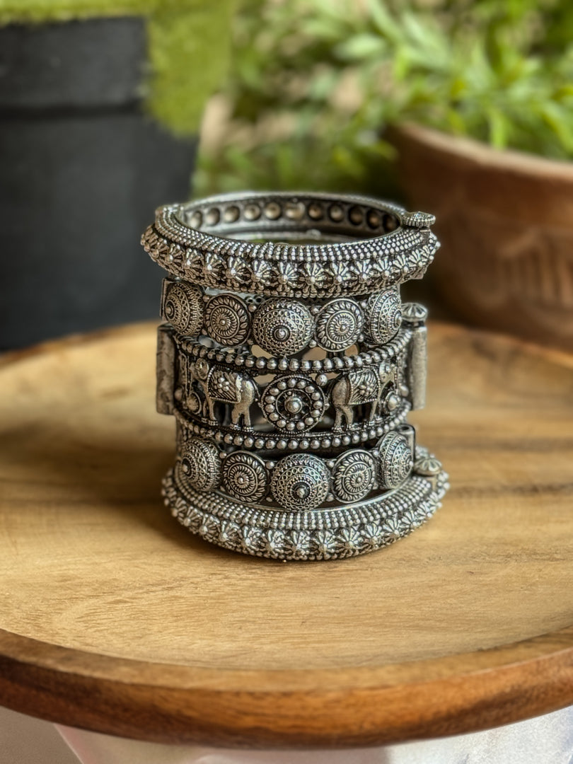 Samaira Silver Lookalike Bangle Stack – Naman Arts