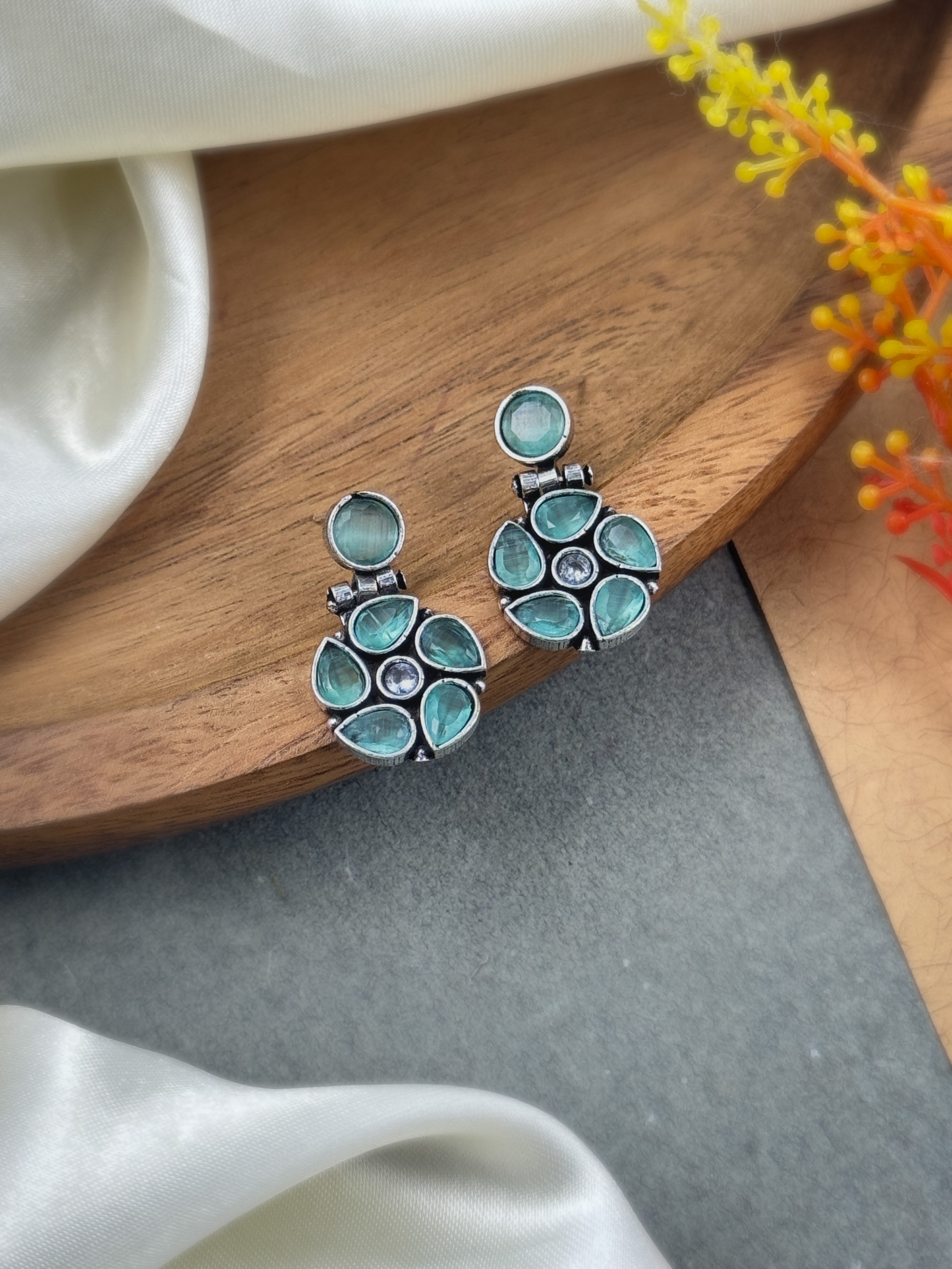 KIRTI OXIDISED STONE EARRINGS