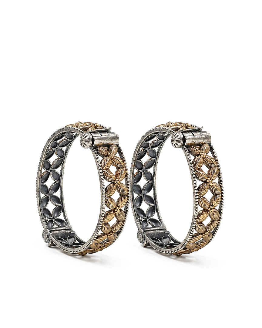 Vedika Bangle Stack