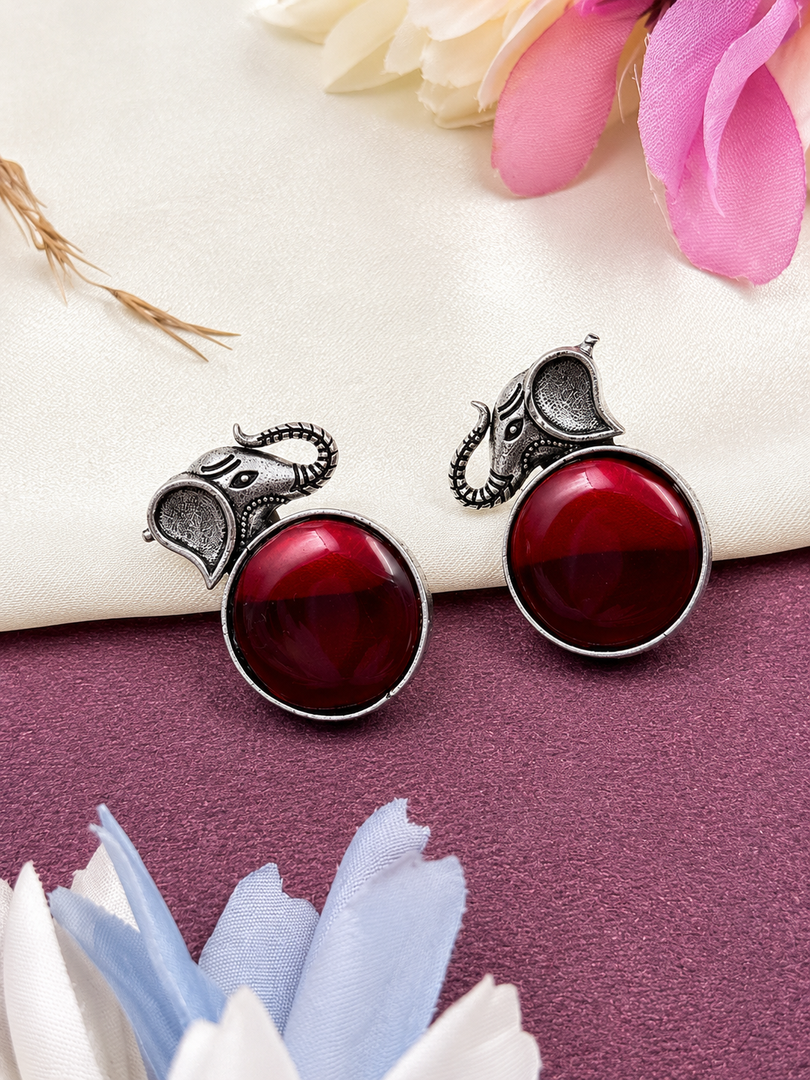Avni Stud Stone Earrings