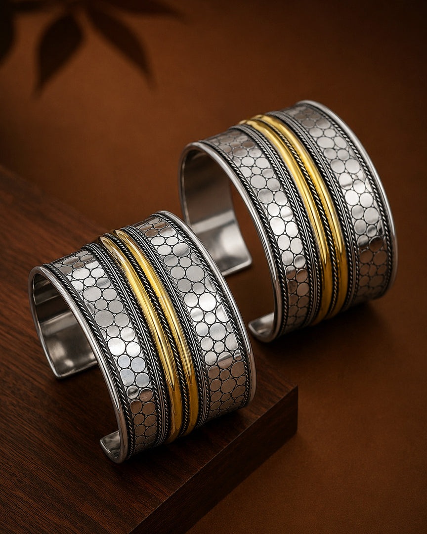 Checks Dualtone Brass Kada