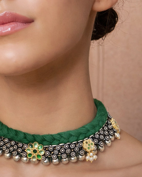 Navya Threaded Jewellery Set