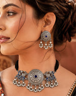 Load image into Gallery viewer, Suhani Stone Necklace Set