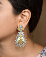 Load image into Gallery viewer, Regal Bloom Dualtone Stone Earrings