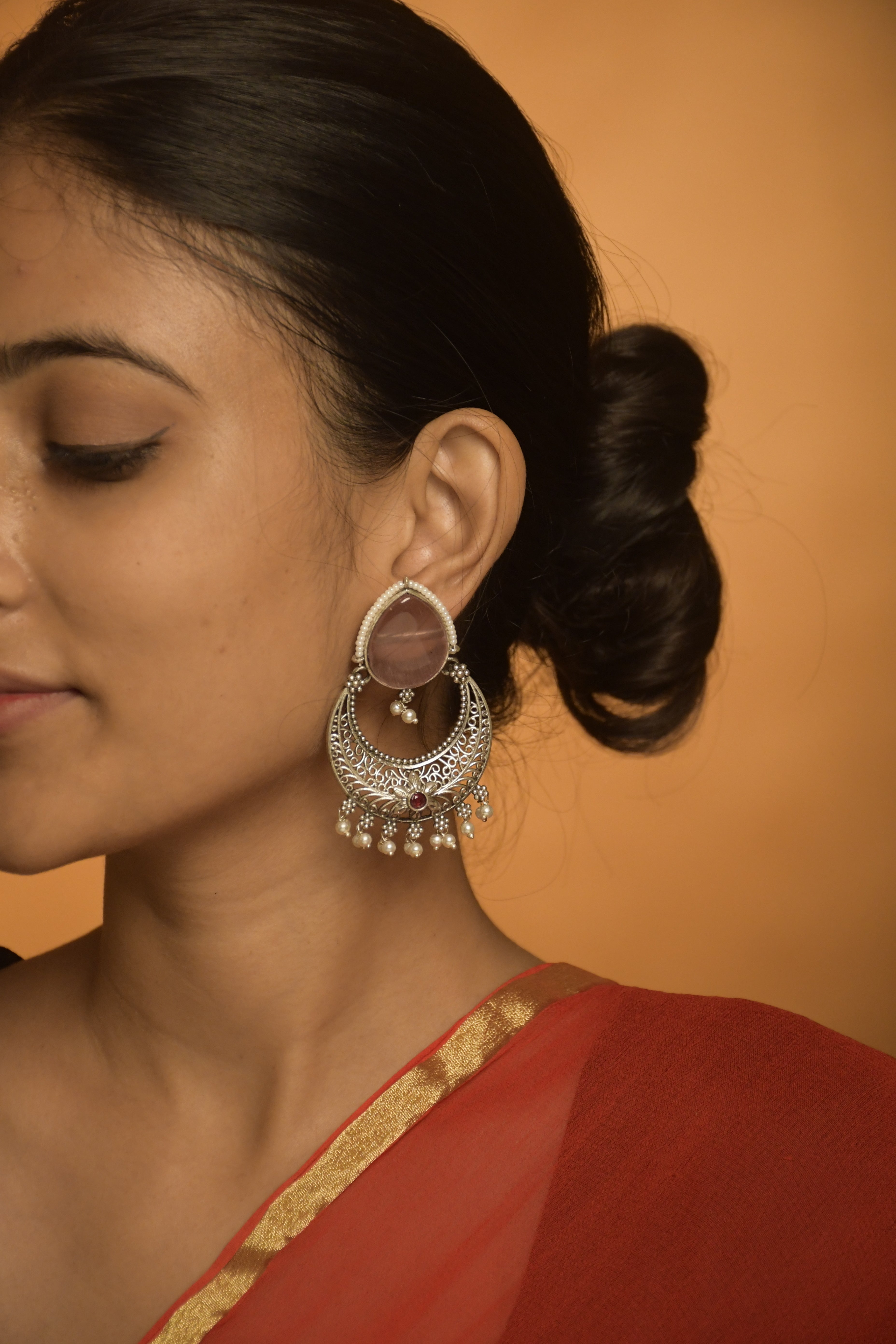 NIYA STONE DANGLER EARRINGS