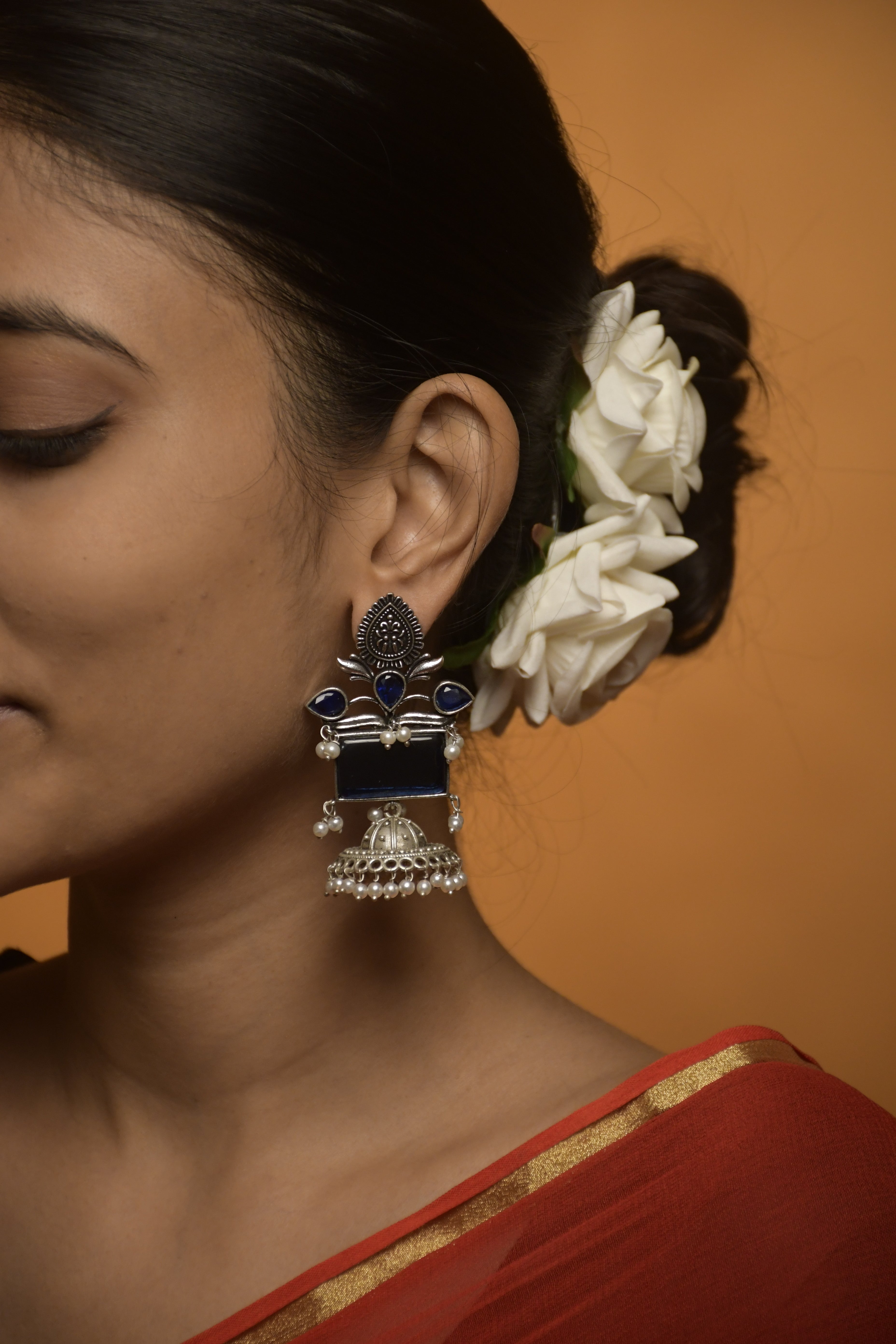 Noor Stone Jhumka Earrings