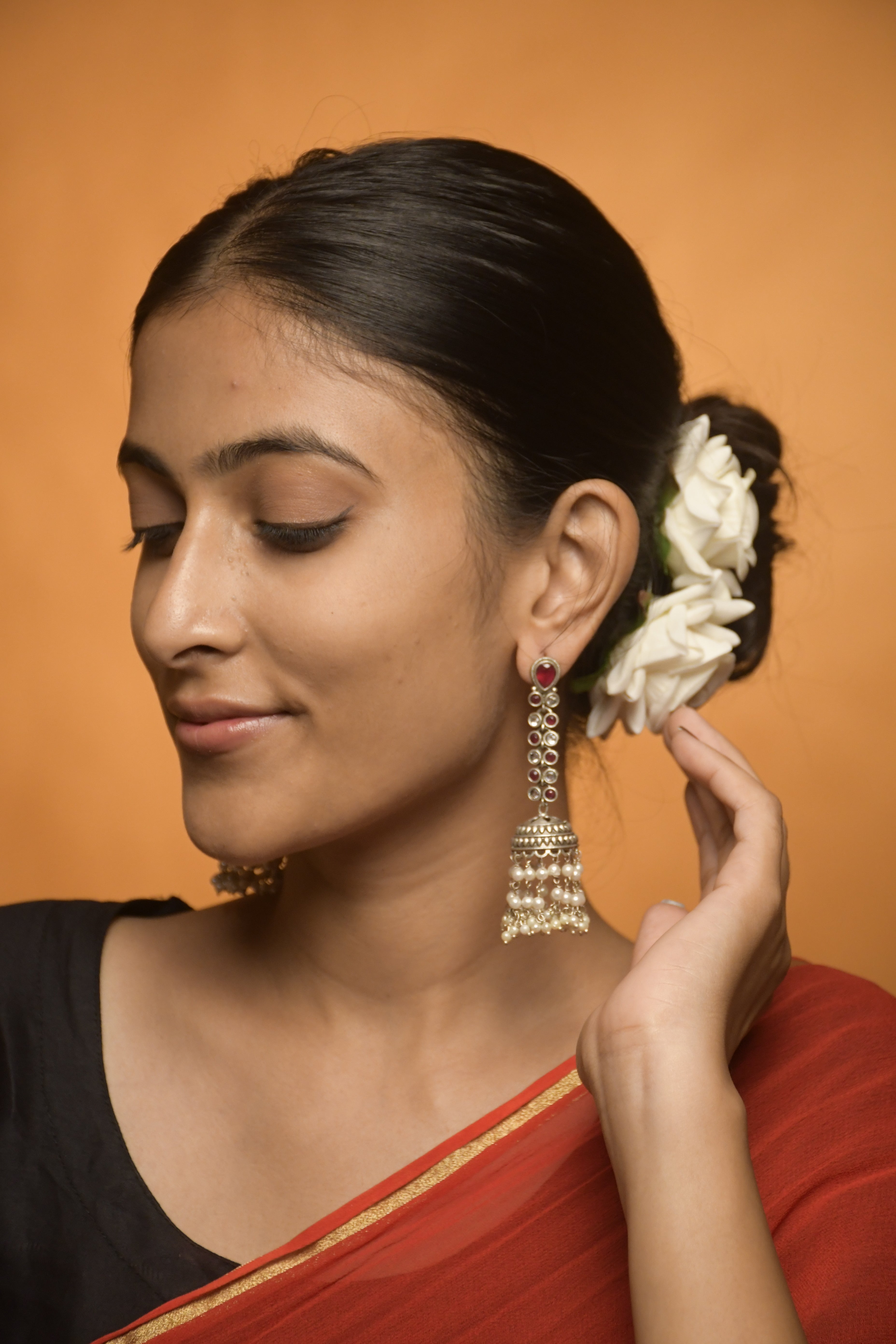 Sia Stone Jhumka Earrings