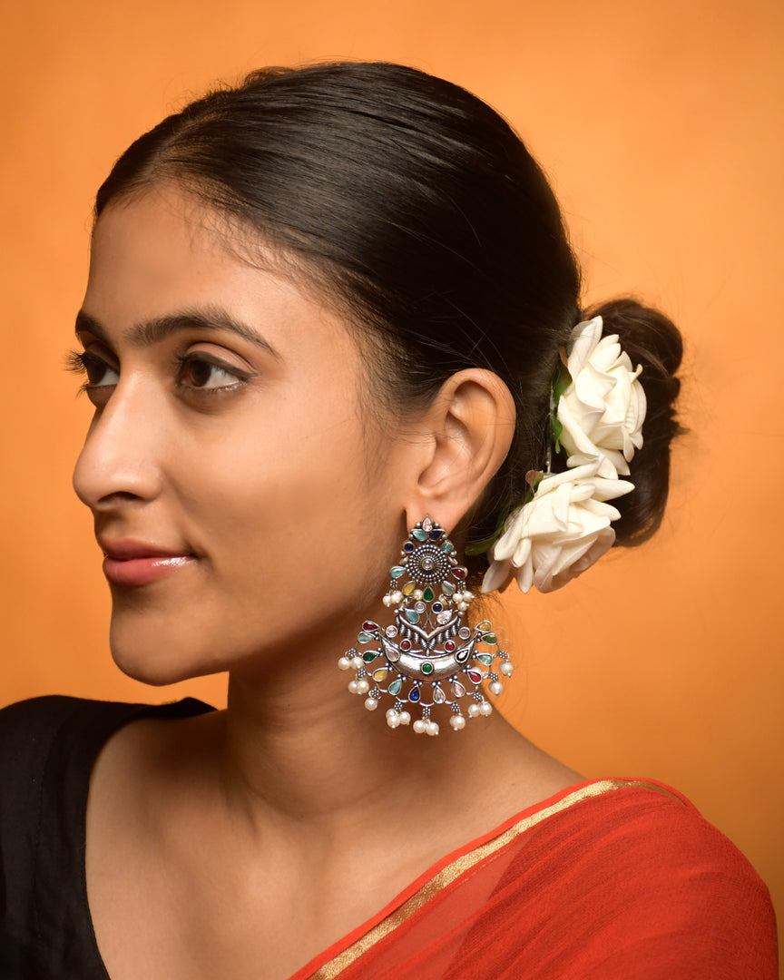 ANIKA DANGLER EARRINGS