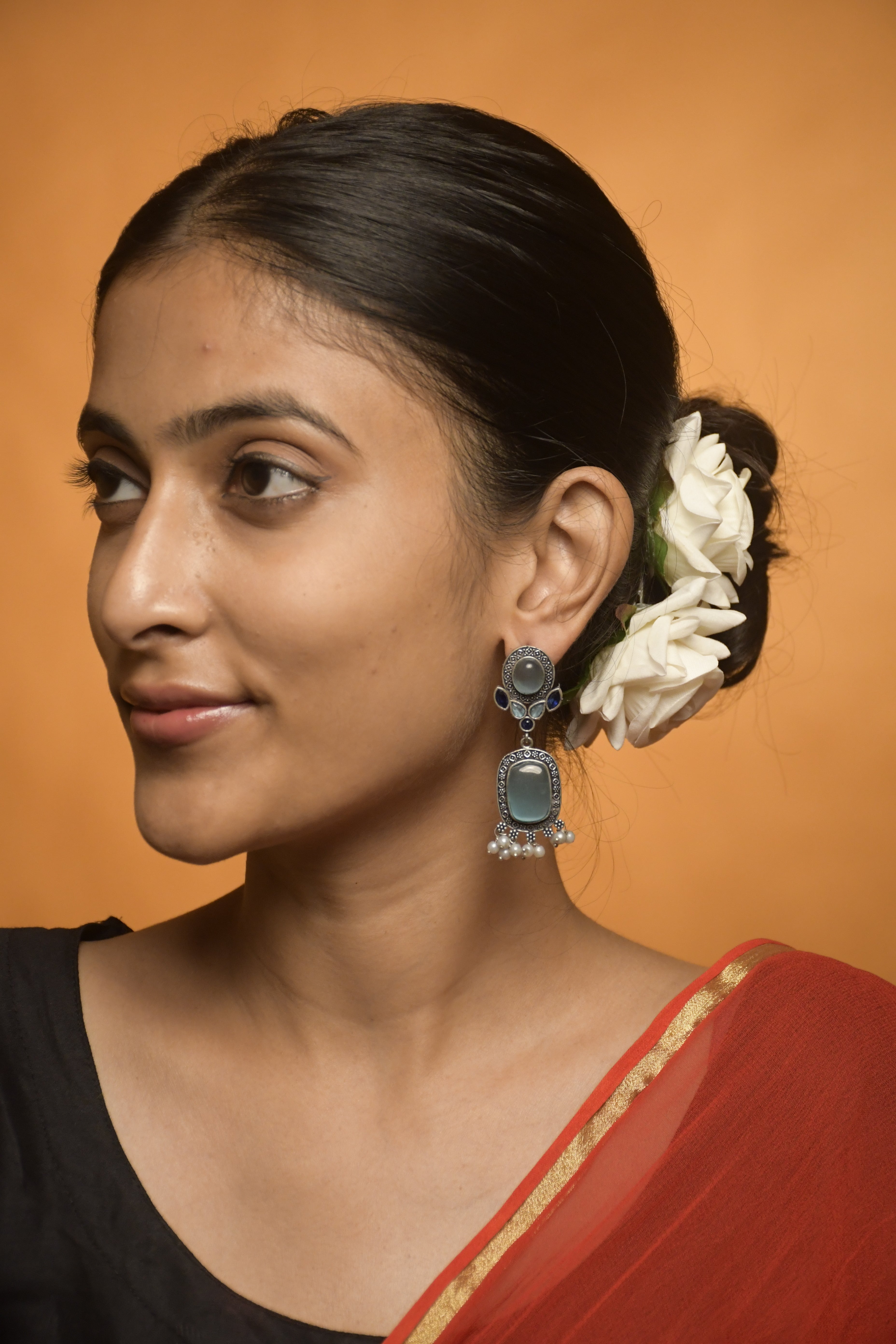 ANANYA STONE DANGLER EARRINGS