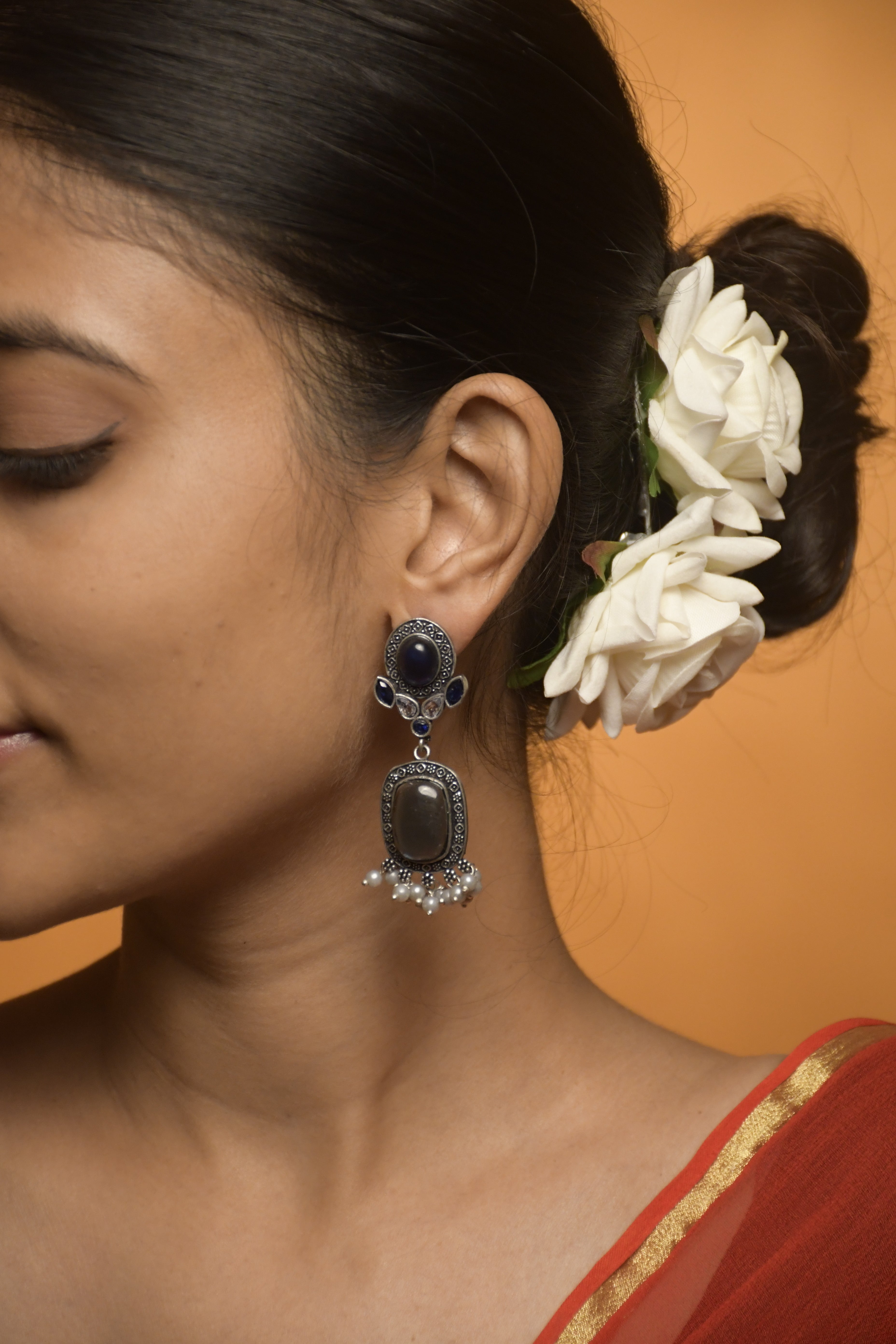 ANANYA STONE DANGLER EARRINGS