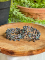 Load image into Gallery viewer, Manya Pair Of Stone Bangles