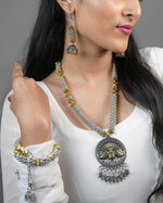 Load image into Gallery viewer, Sarika Dual Tone Jewellery Set Combo
