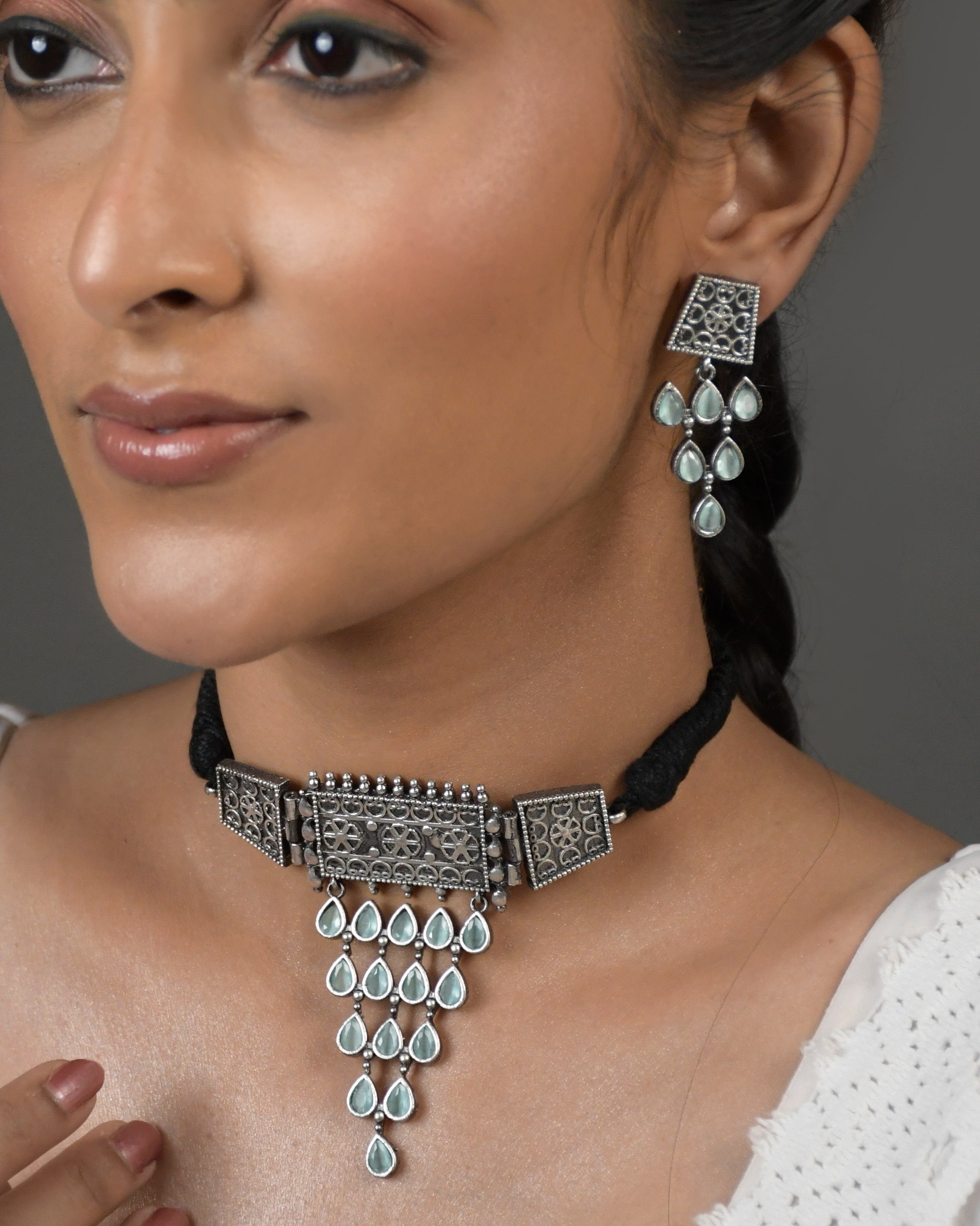 Naira Silver Lookalike Stone Necklace Set