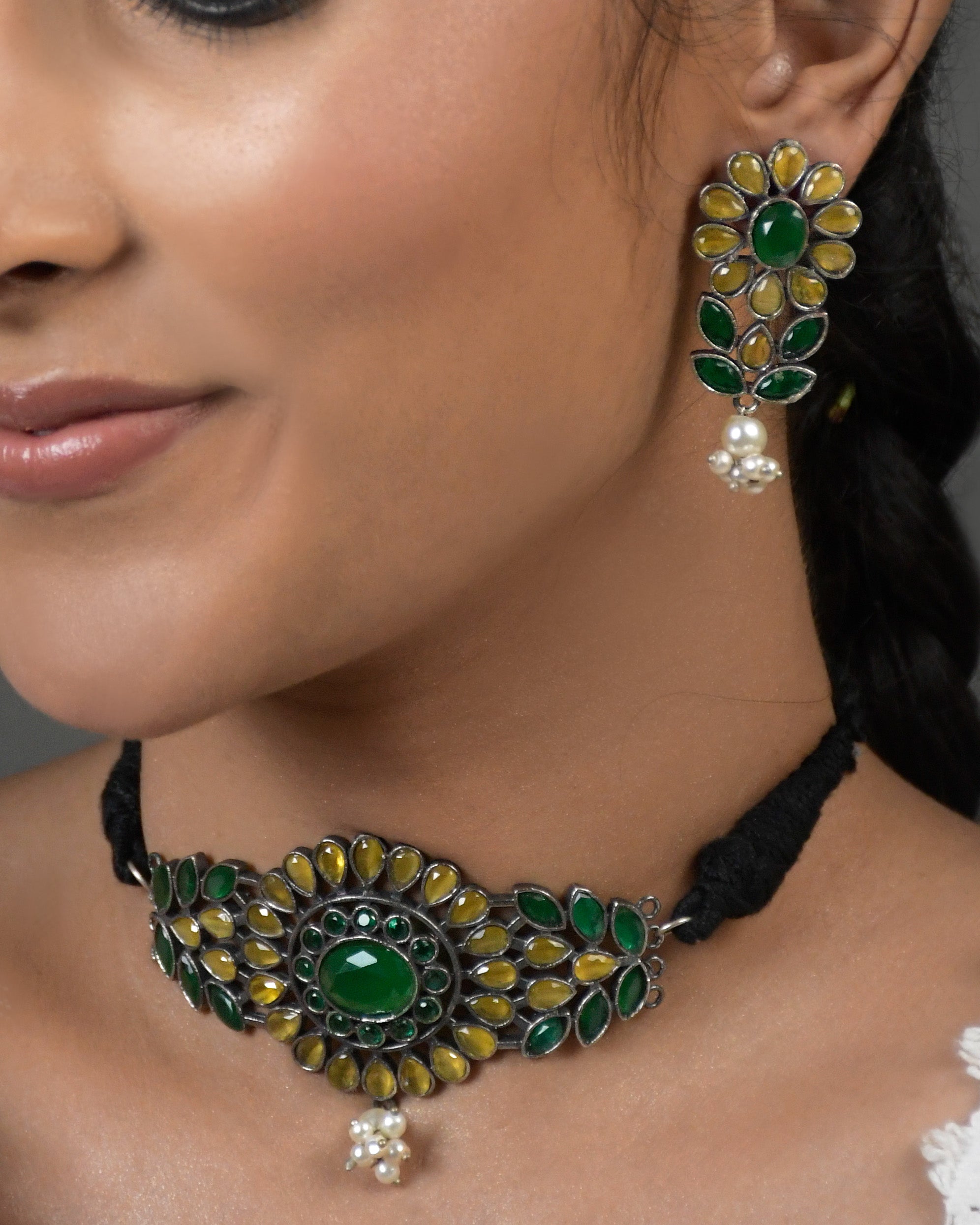 Mahira Silver Lookalike Stone Necklace Set