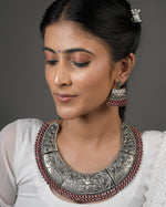 Load image into Gallery viewer, Khushi Stone Necklace Set