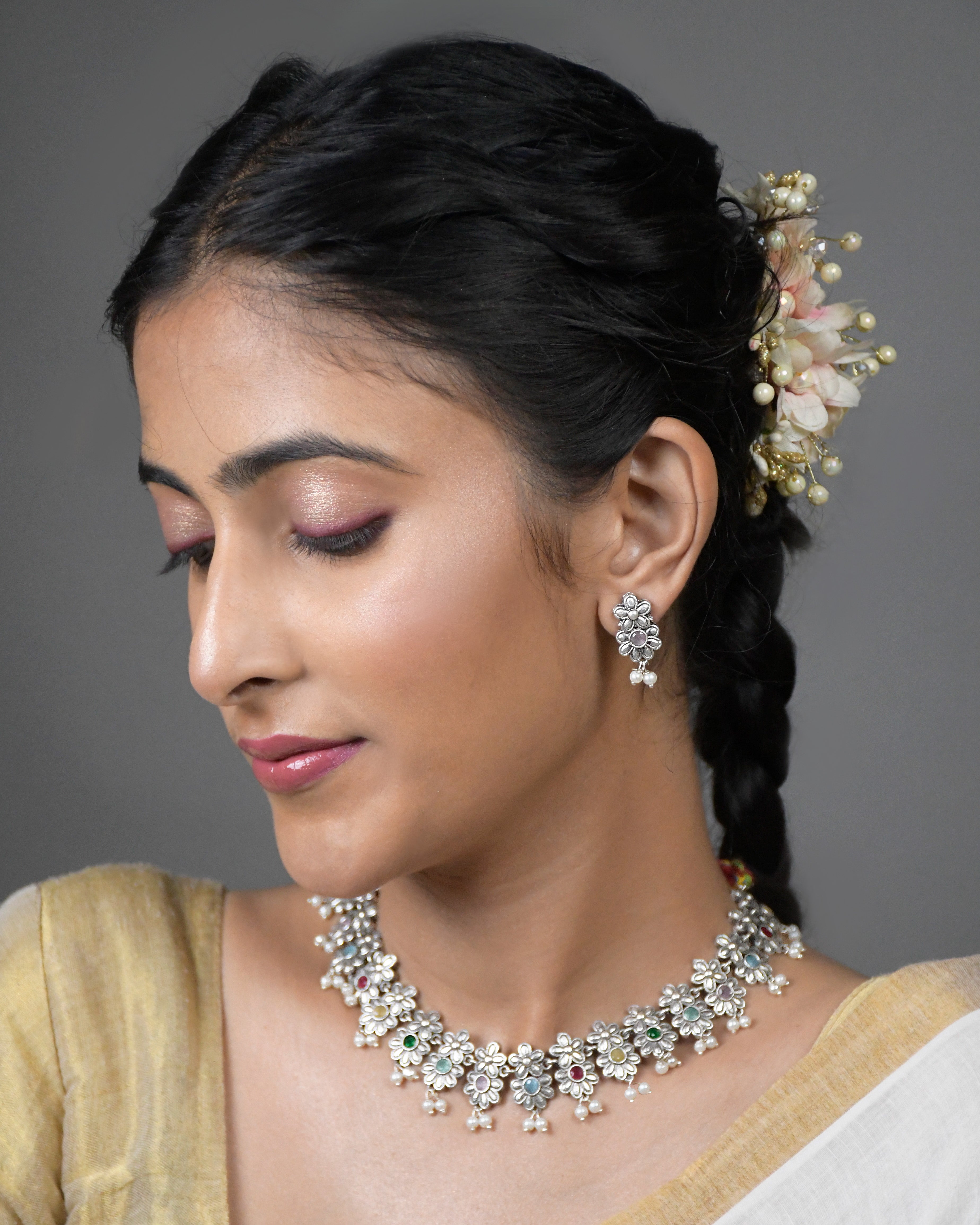 Pranvi Stone Necklace Set