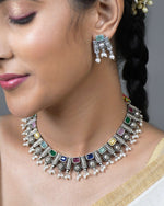 Load image into Gallery viewer, Shreya Stone Necklace Set