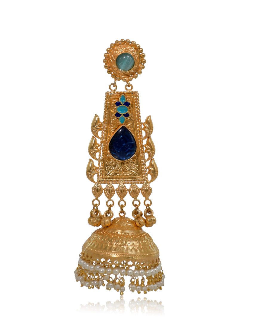 Meher Golden earrings