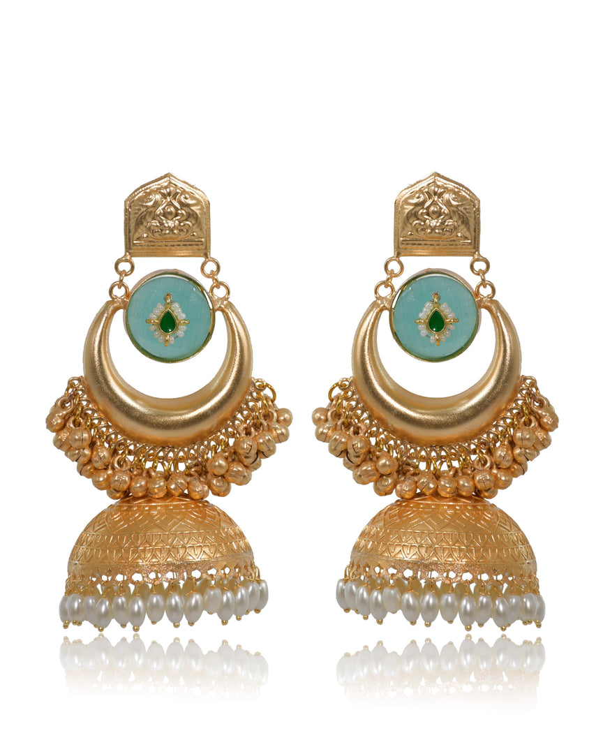 Aarohi Golden Earrings