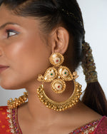 Load image into Gallery viewer, Rajeshwari Golden Earrings