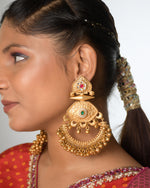 Load image into Gallery viewer, Vriska Golden Earrings