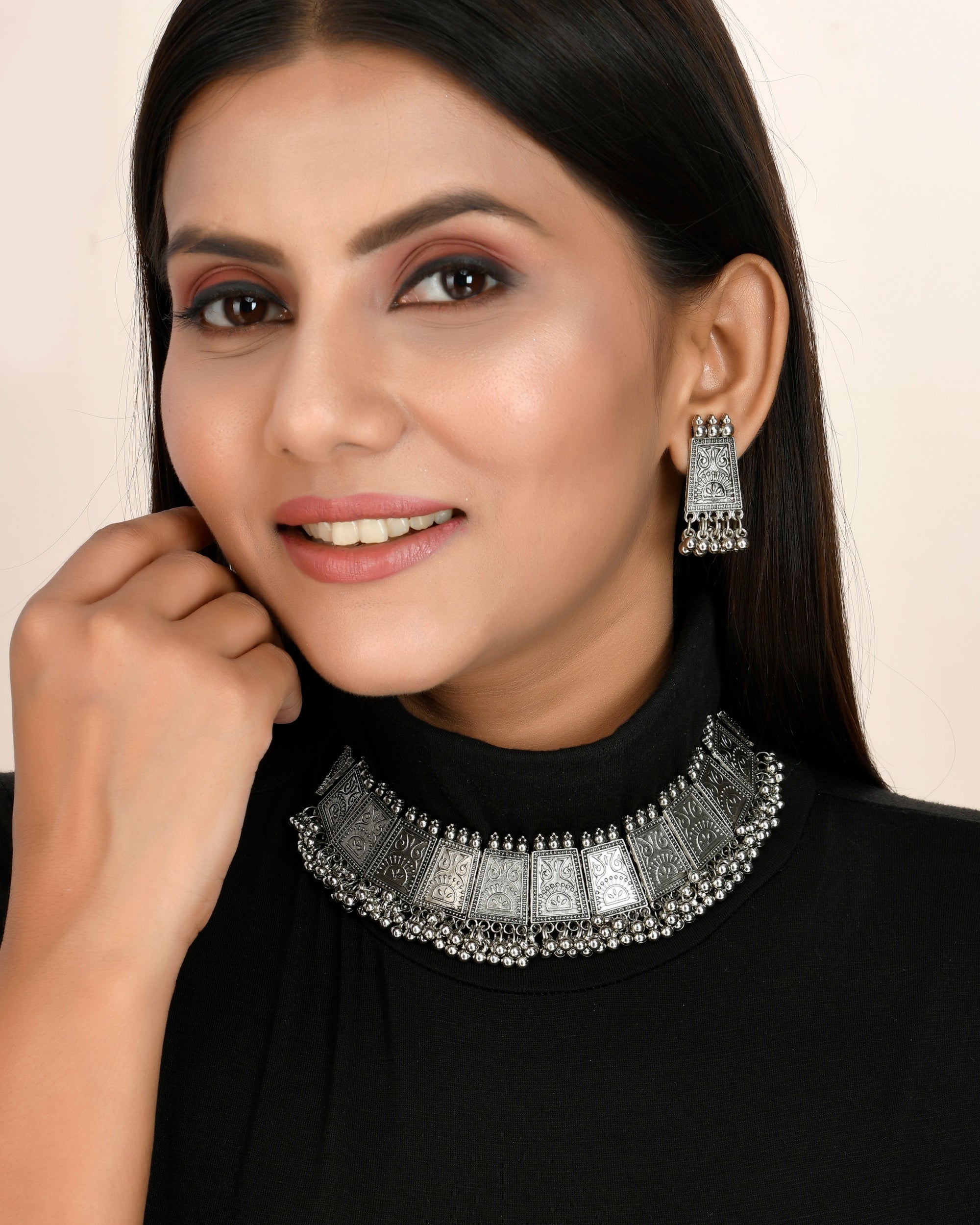 Oxidised Choker Set 60% off