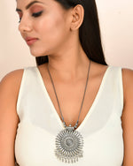 Load image into Gallery viewer, OXIDISED SILVER CHAIN PENDANT