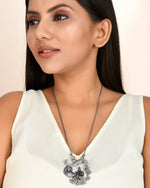 Load image into Gallery viewer, OXIDISED SILVER CHAIN PENDANT