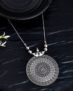 Load image into Gallery viewer, OXIDISED SILVER CHAIN PENDANT