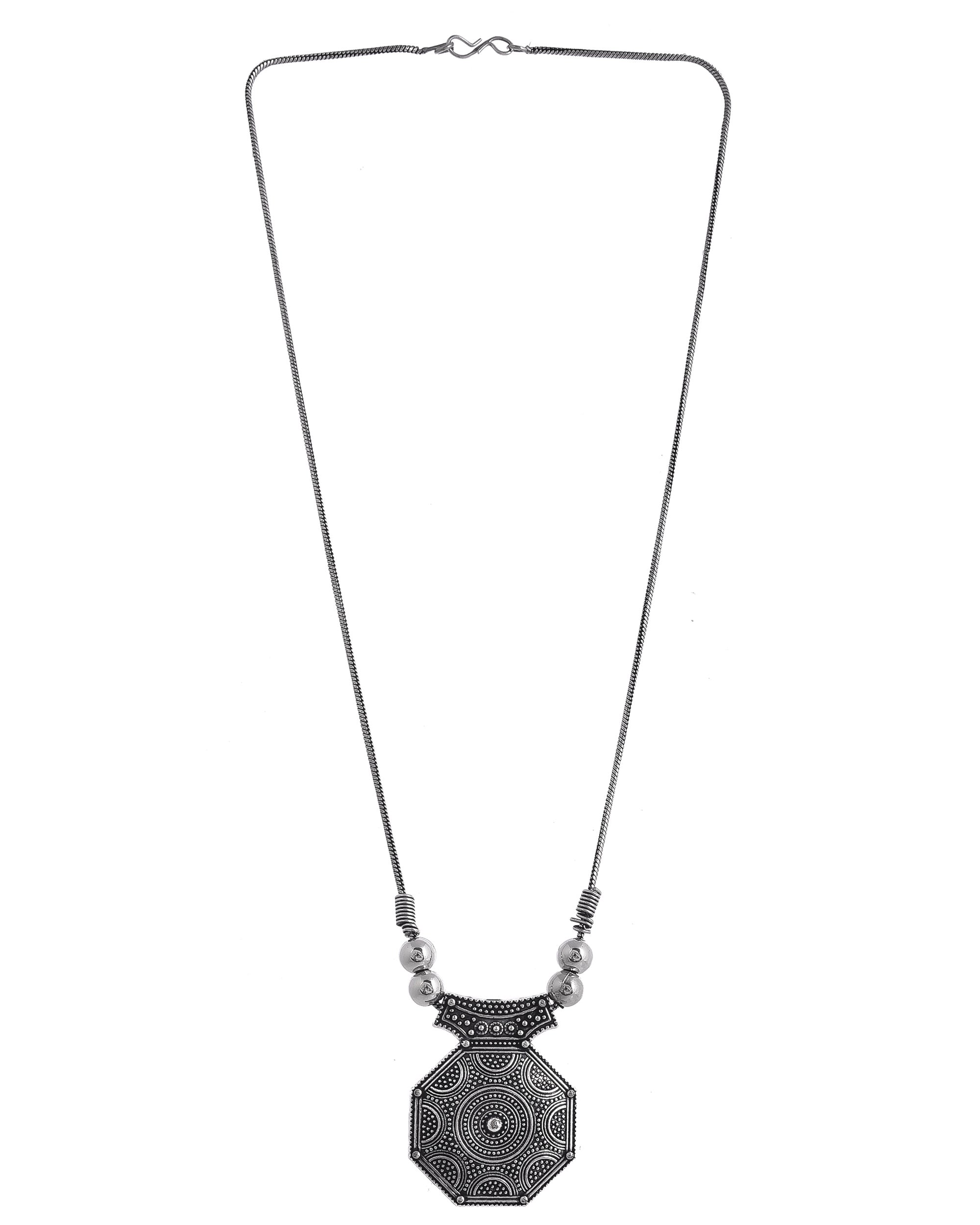 OXIDISED SILVER CHAIN PENDANT