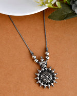 Load image into Gallery viewer, OXIDISED SILVER CHAIN PENDANT