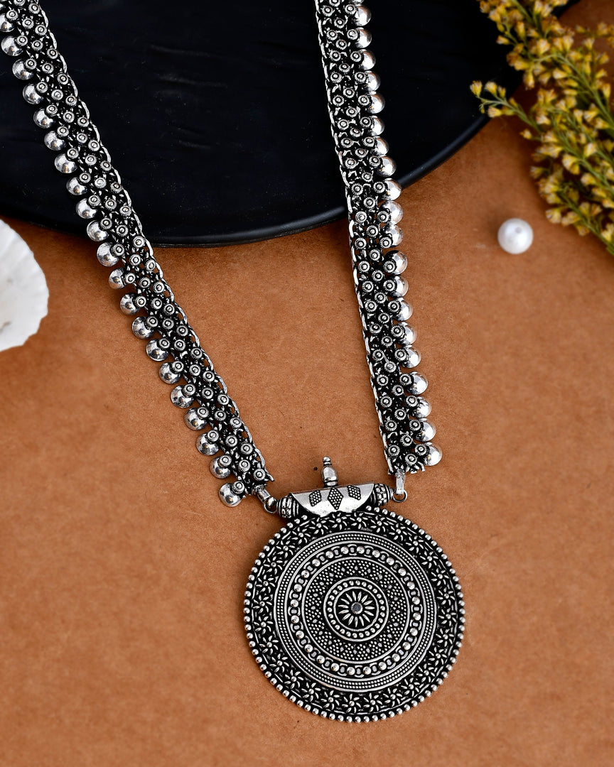 OXIDISED SPRING CHAIN PENDANT NECKLACE