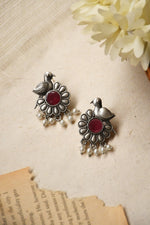 Load image into Gallery viewer, Sparrow Stud Stone Earrings