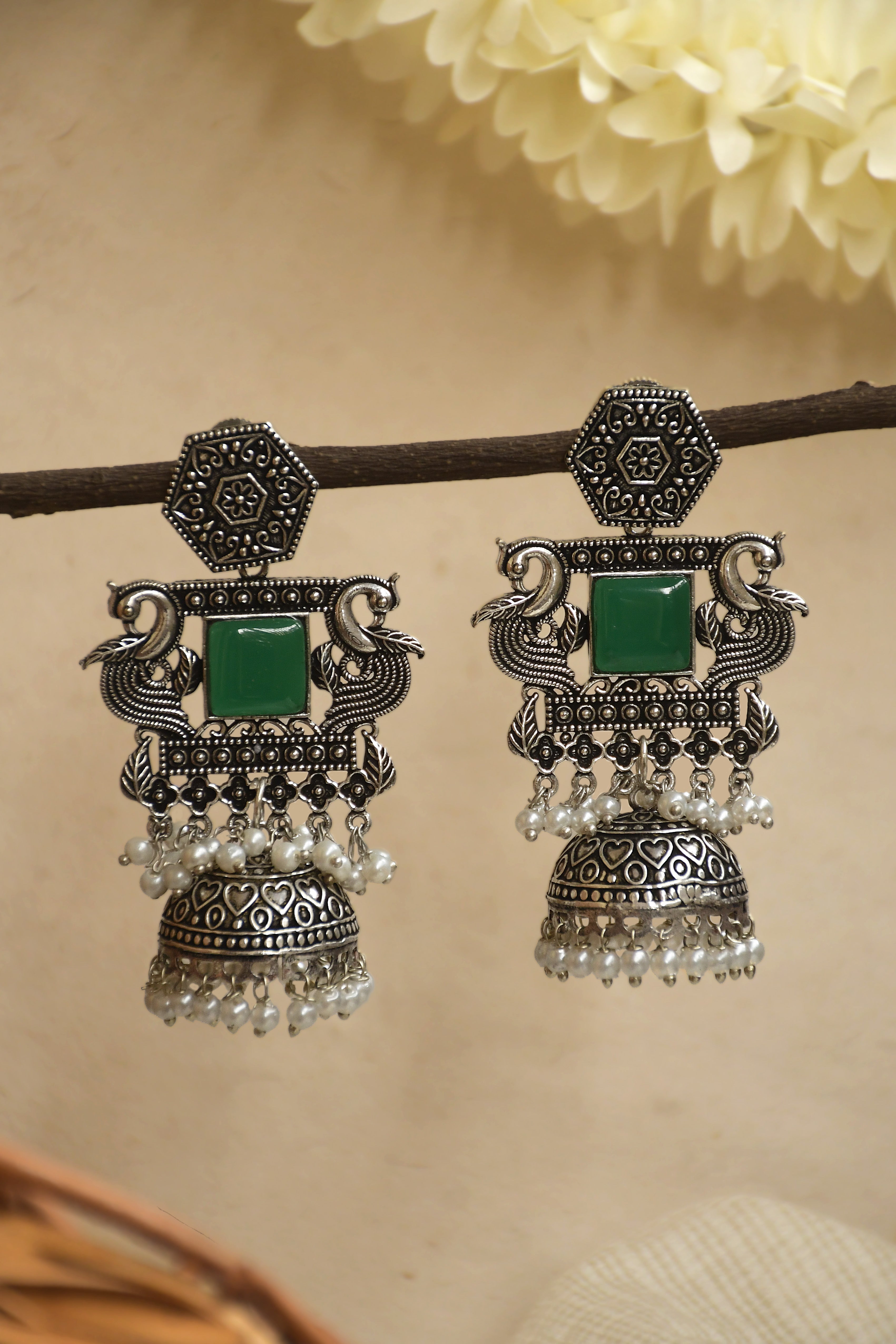 AARIKA STONE JHUMKA EARRINGS