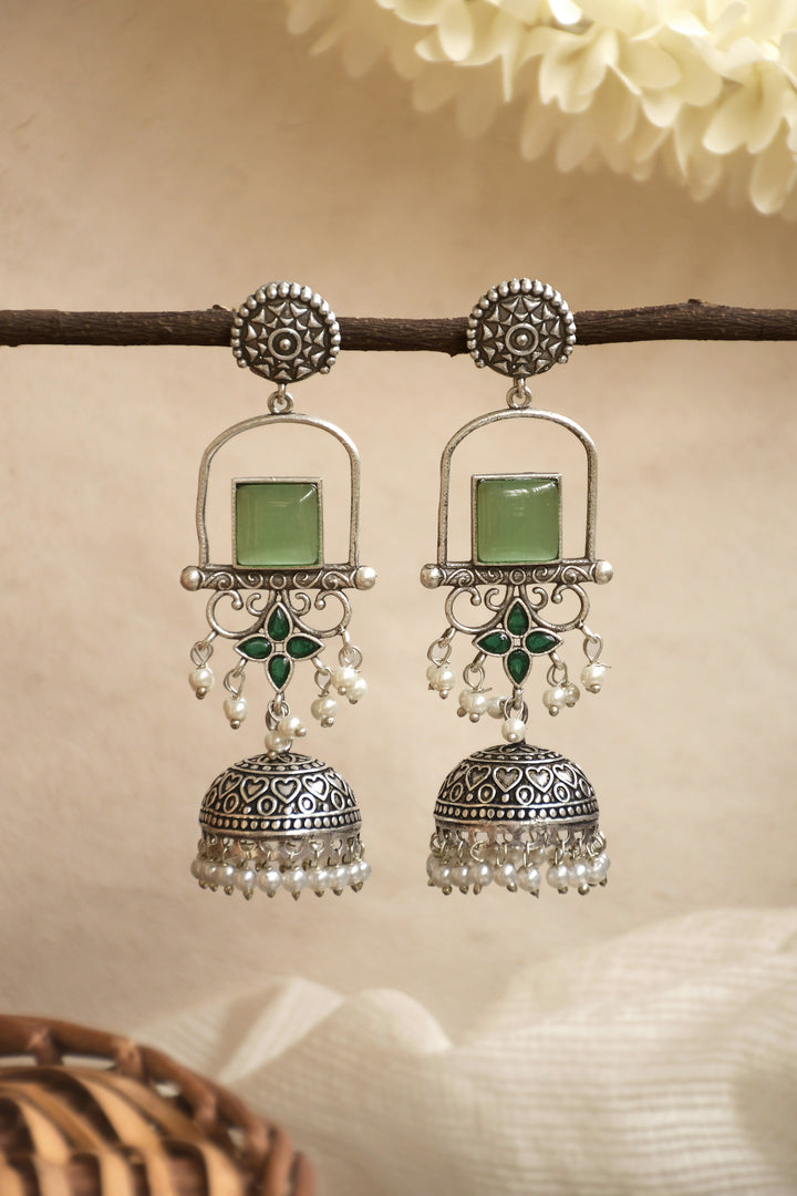 Aanvi Jhumka Earrings