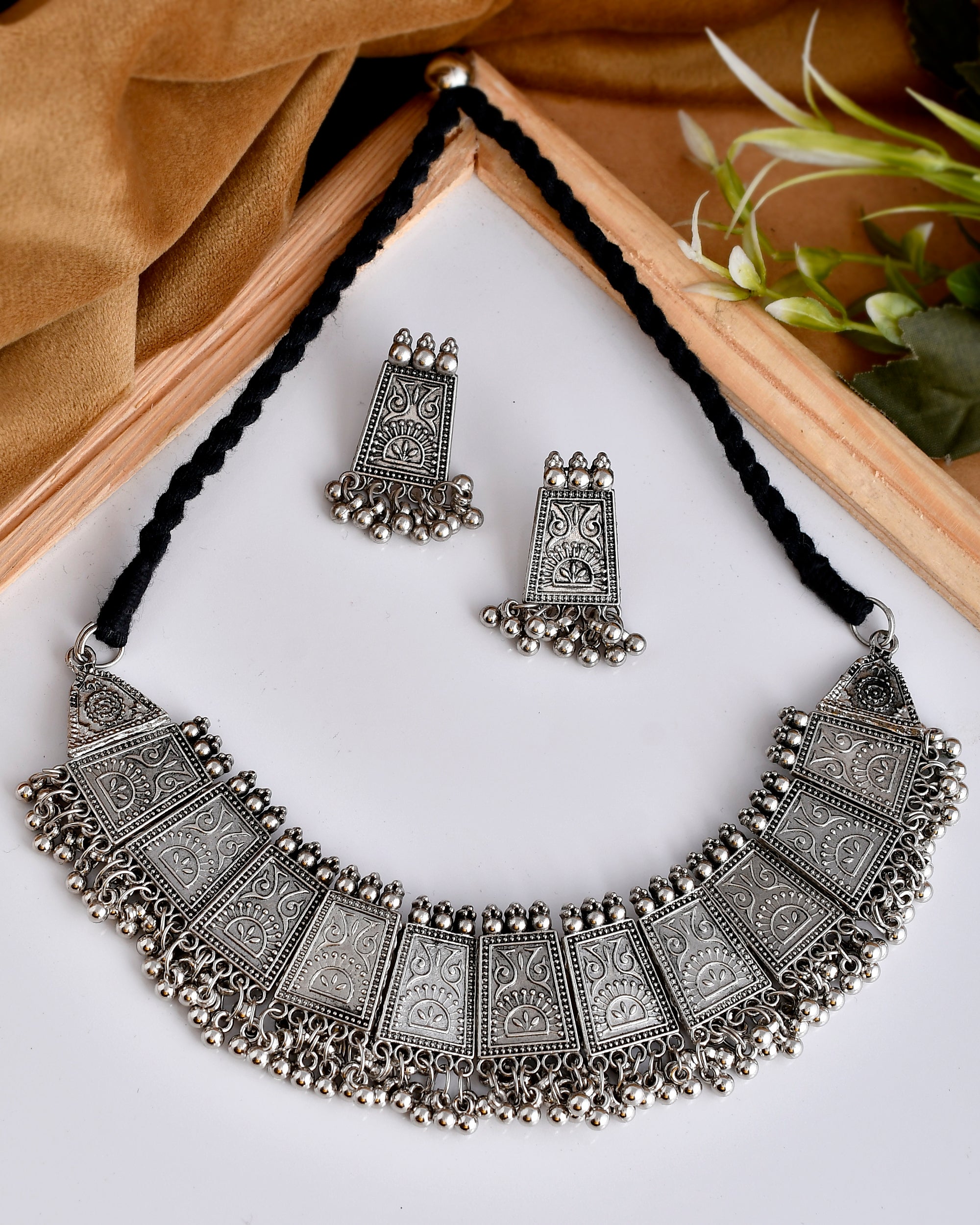 Oxidised Choker Set 60% off