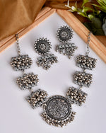 Load image into Gallery viewer, Oxidised Ghughroo Choker
