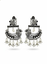 Load image into Gallery viewer, Poorvi Dangler Earrings