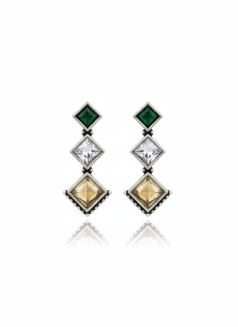 AARVI STUD EARRINGS