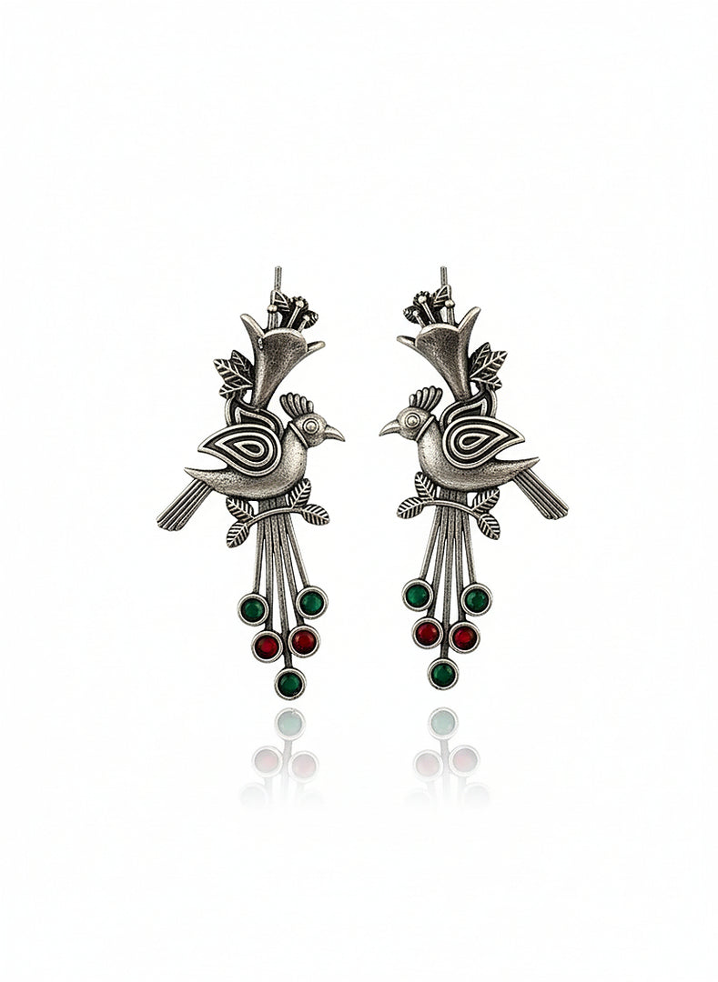 PIHU STUD EARRINGS