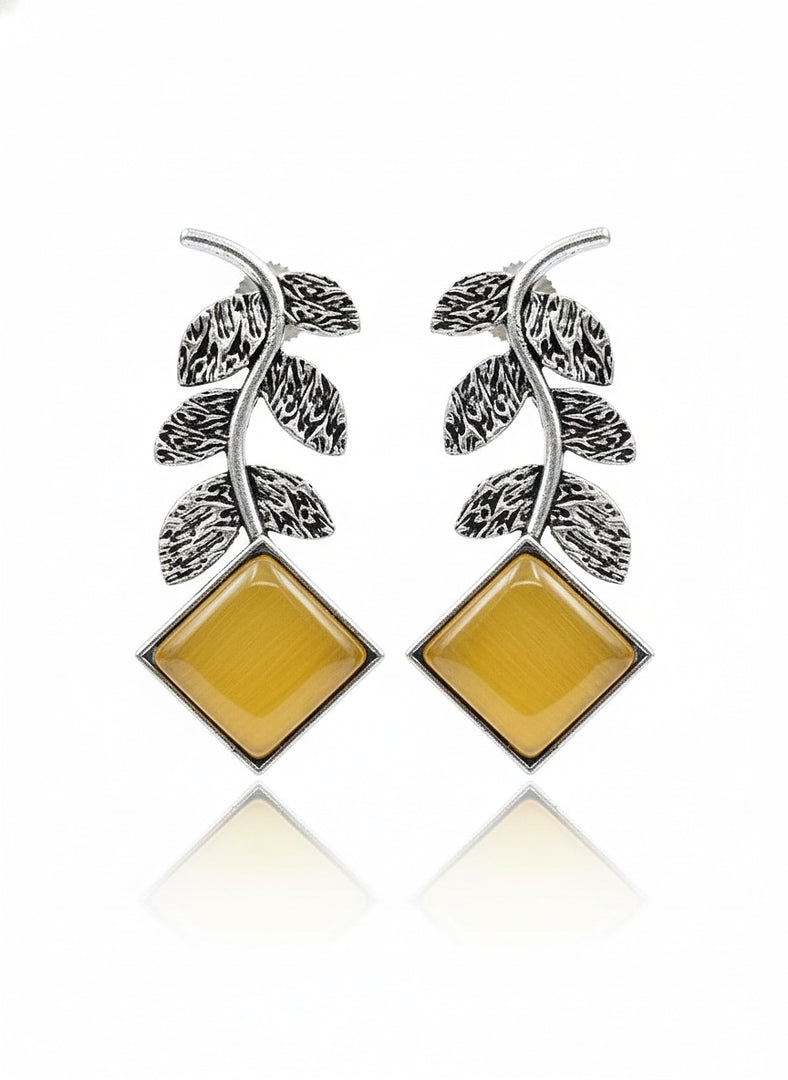 Parnika Studs Earrings