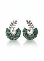 Load image into Gallery viewer, Roohi stud Earrings