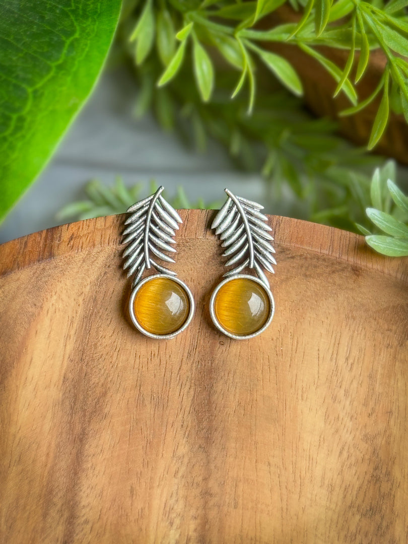 VISHAKHA STUD EARRINGS