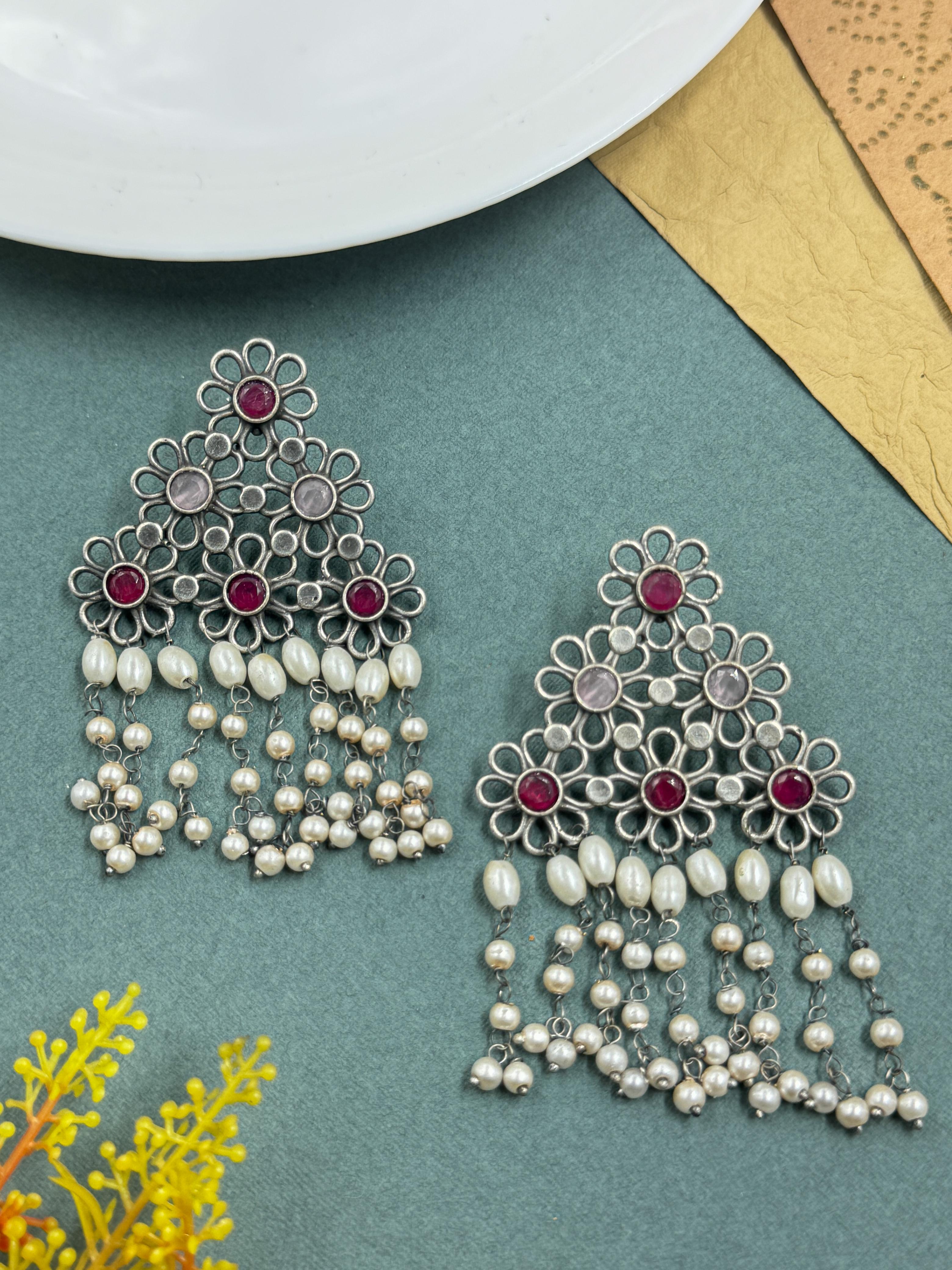 NITHYA OXIDISED STUDS EARRINGS