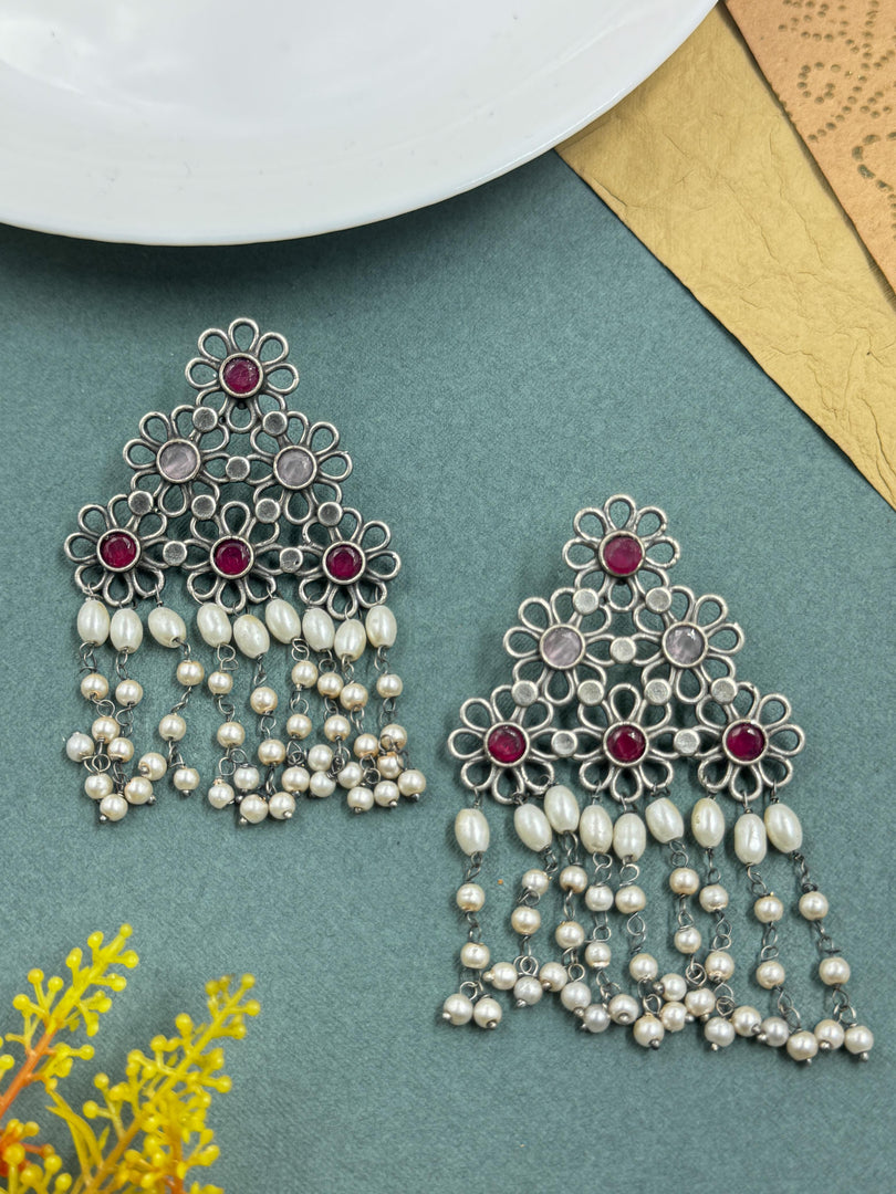 NITHYA DANGLER EARRINGS