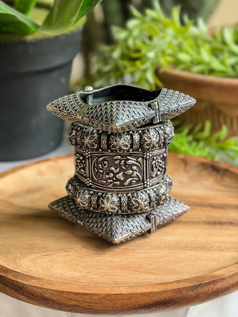 NAVYA SILVER LOOKALIKE BANGLE STACK – Naman Arts