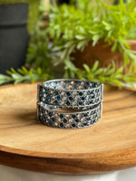 Load image into Gallery viewer, GRIVA PAIR OF STONE BANGLE