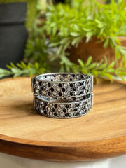 GRIVA PAIR OF STONE BANGLE