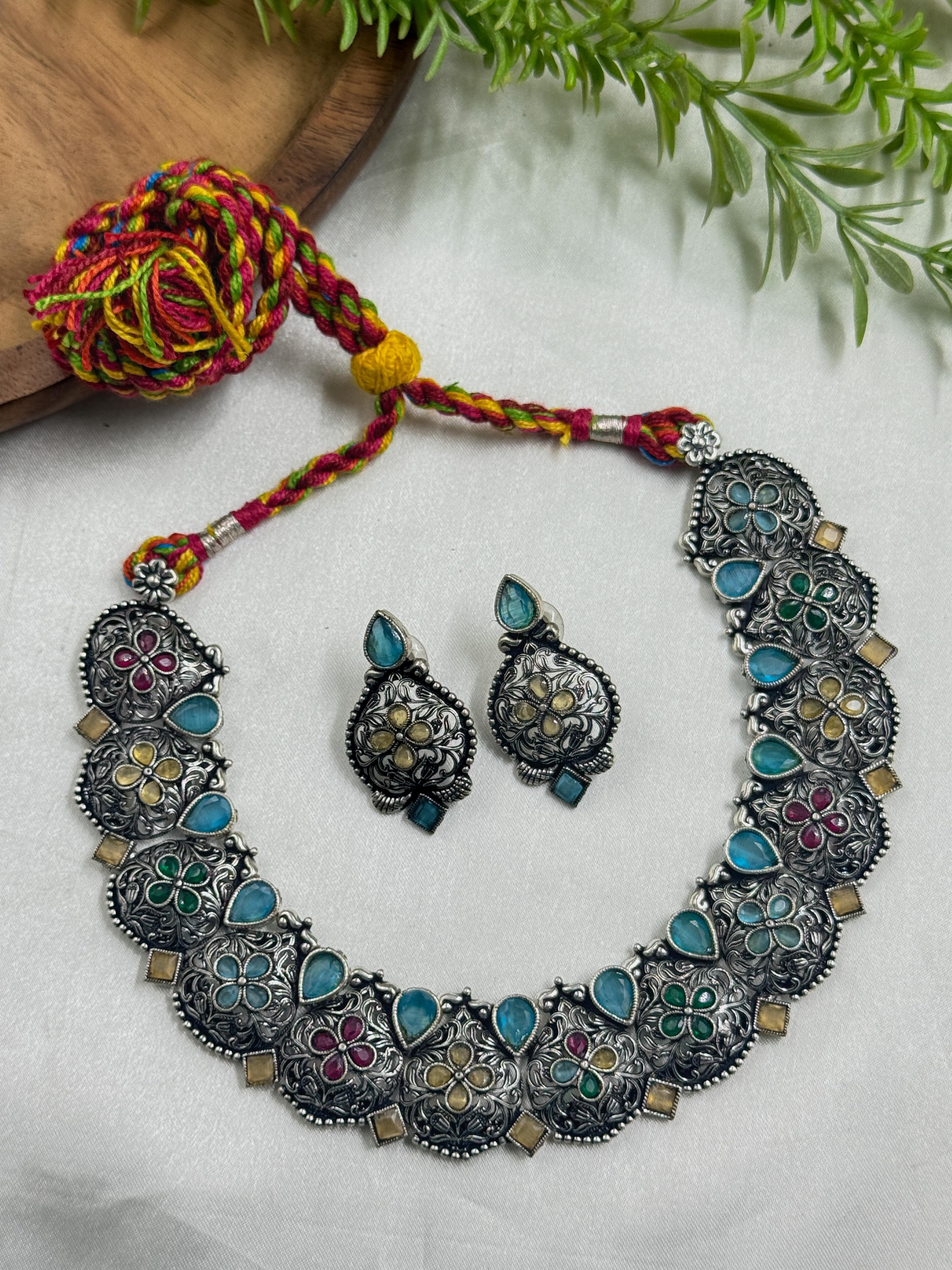 BRINDA OXIDISED STONE NECKLACE SET